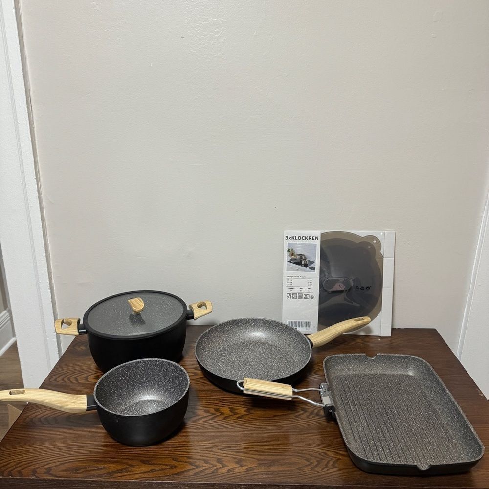 Ikea Husknut Pot & Pan Set in Black w Wood Handles & Klockren Universal Lid Set